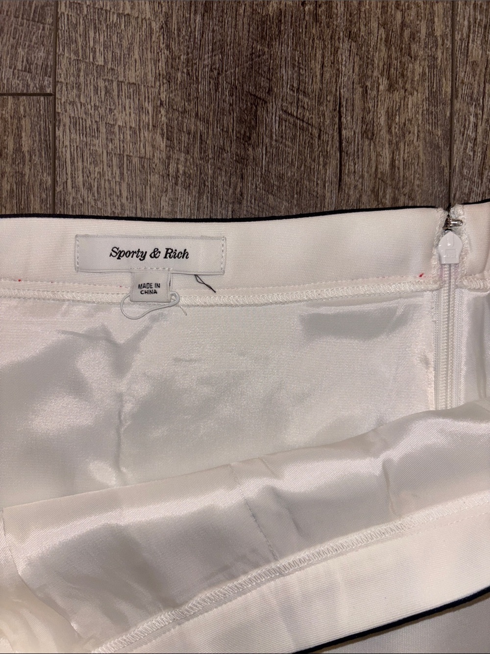 Sporty and Rich Mila Pleated Skirt NWOT - Picture 4 of 7